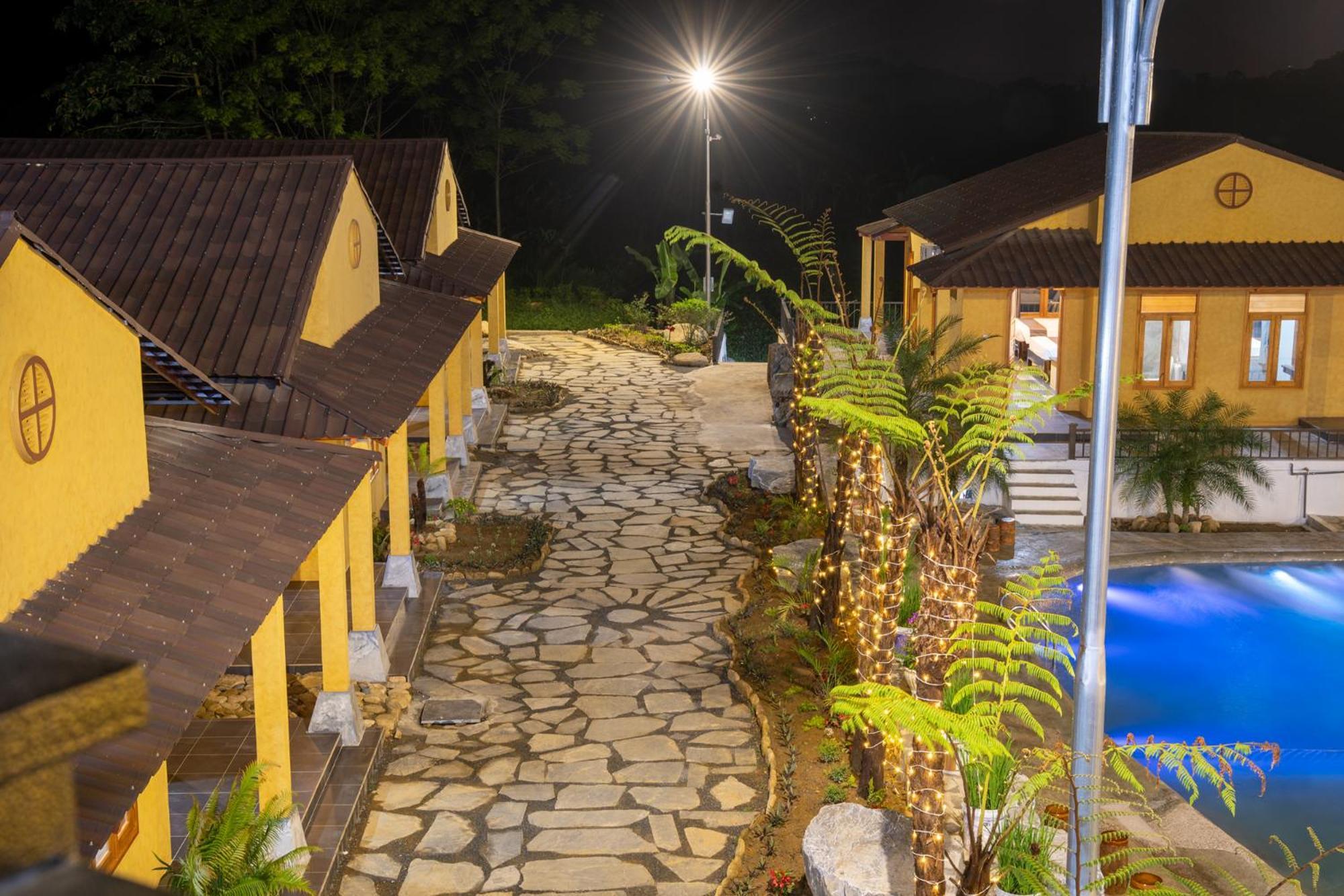 Hotel Sky Bay 4*