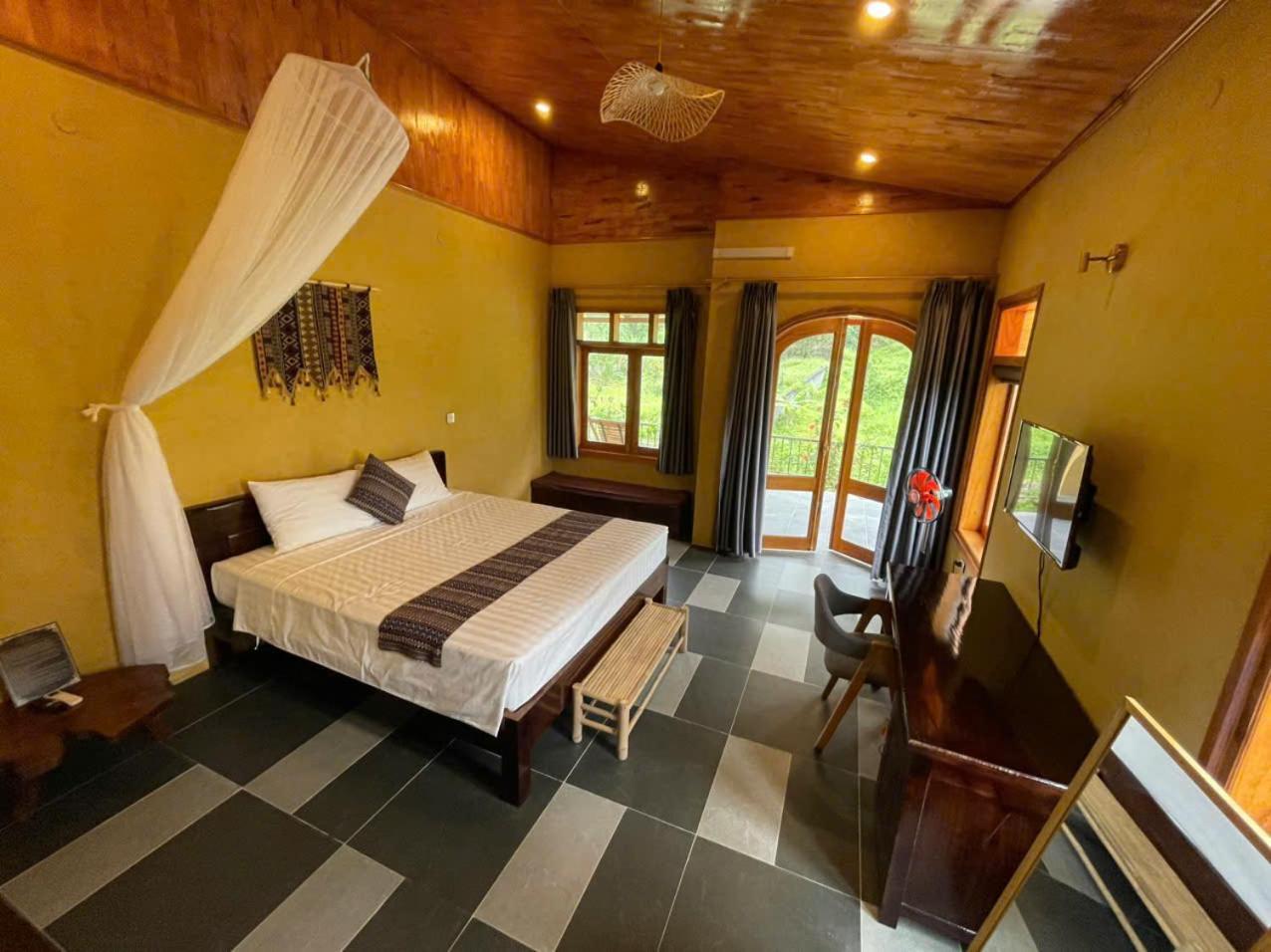 Hotel Sky Bay Ha Giang